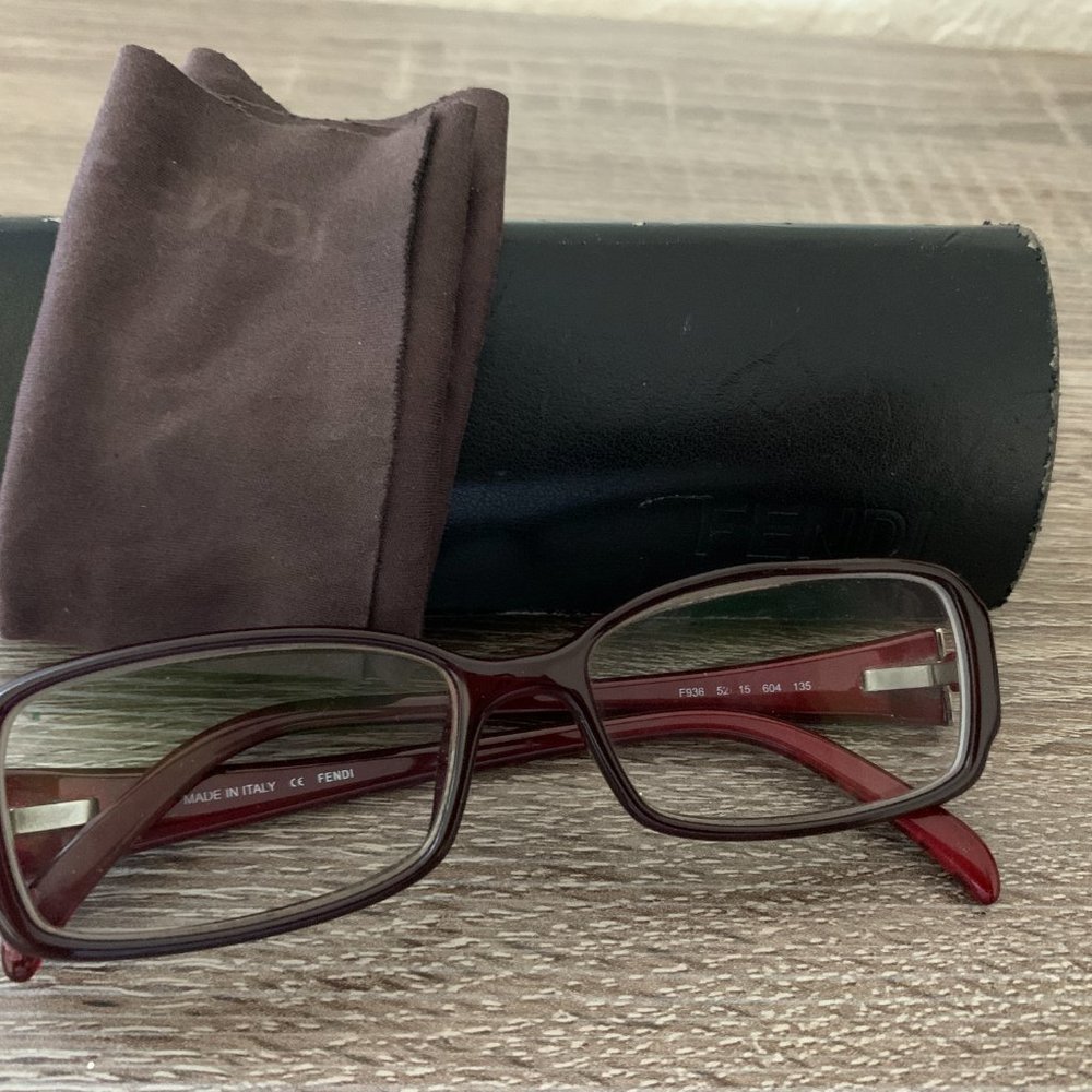 Fendi Women's Eyeglasses- F936 52 15 604 135